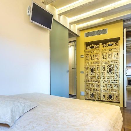 Apartments Moon Or Dama Venice Exterior photo